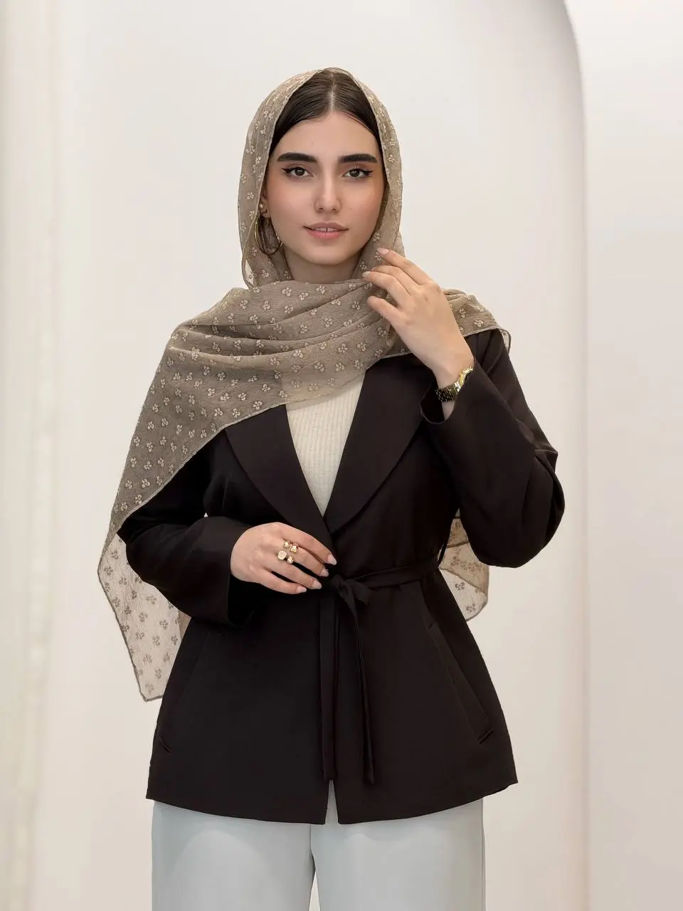 6946-شال کالو